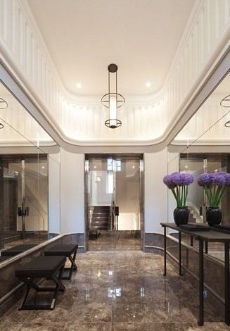 Cleaning, polishing and polishing marble, tiles and porcelain for kitchens and floors through the best and latest polishing and polishing machines suitable for marble and porcelain through highly trained and specialized crews.